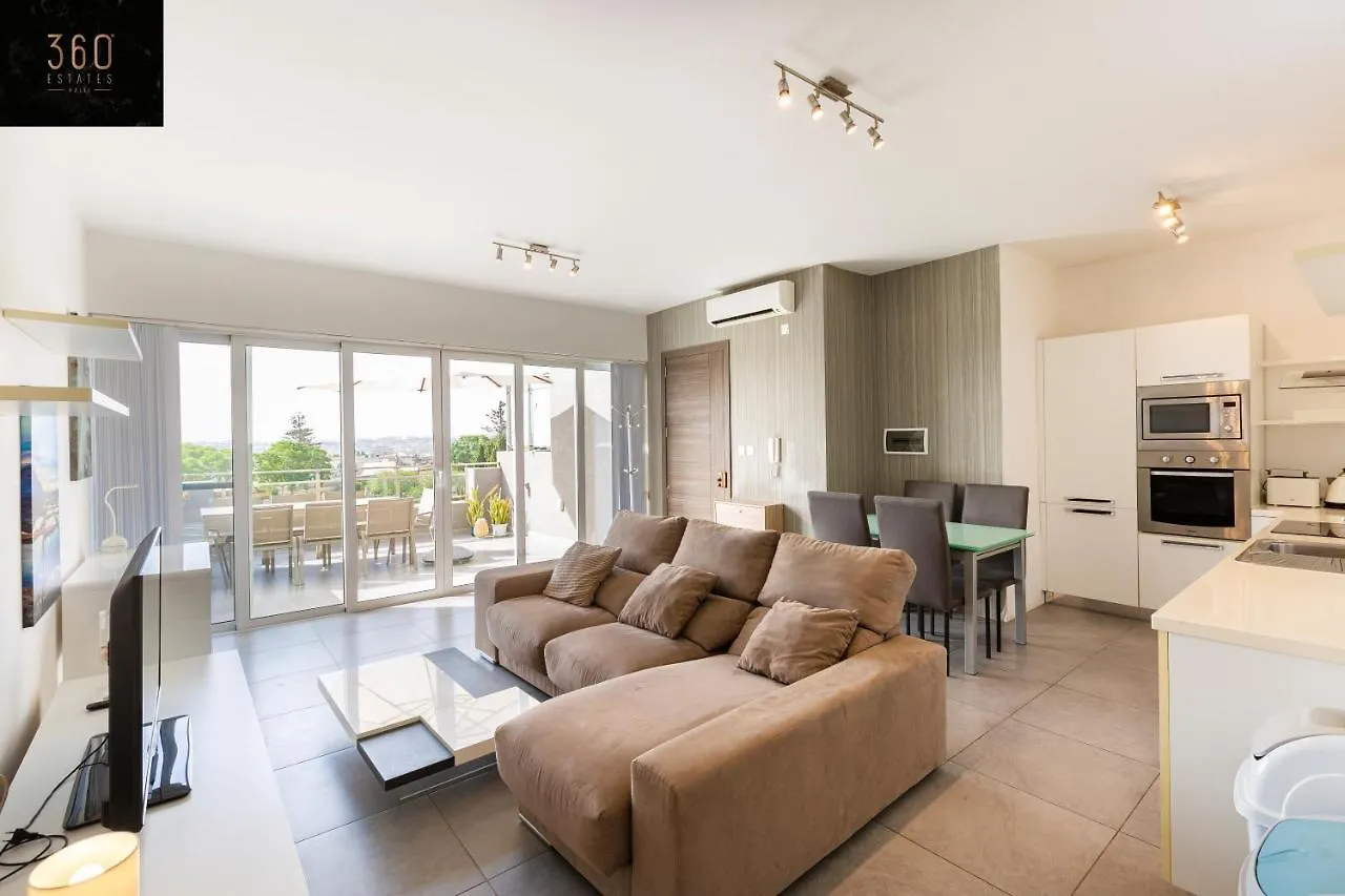 Apartmán Sunny & Beautiful Views, Amazing Design & Terrace By 360 Estates Lija