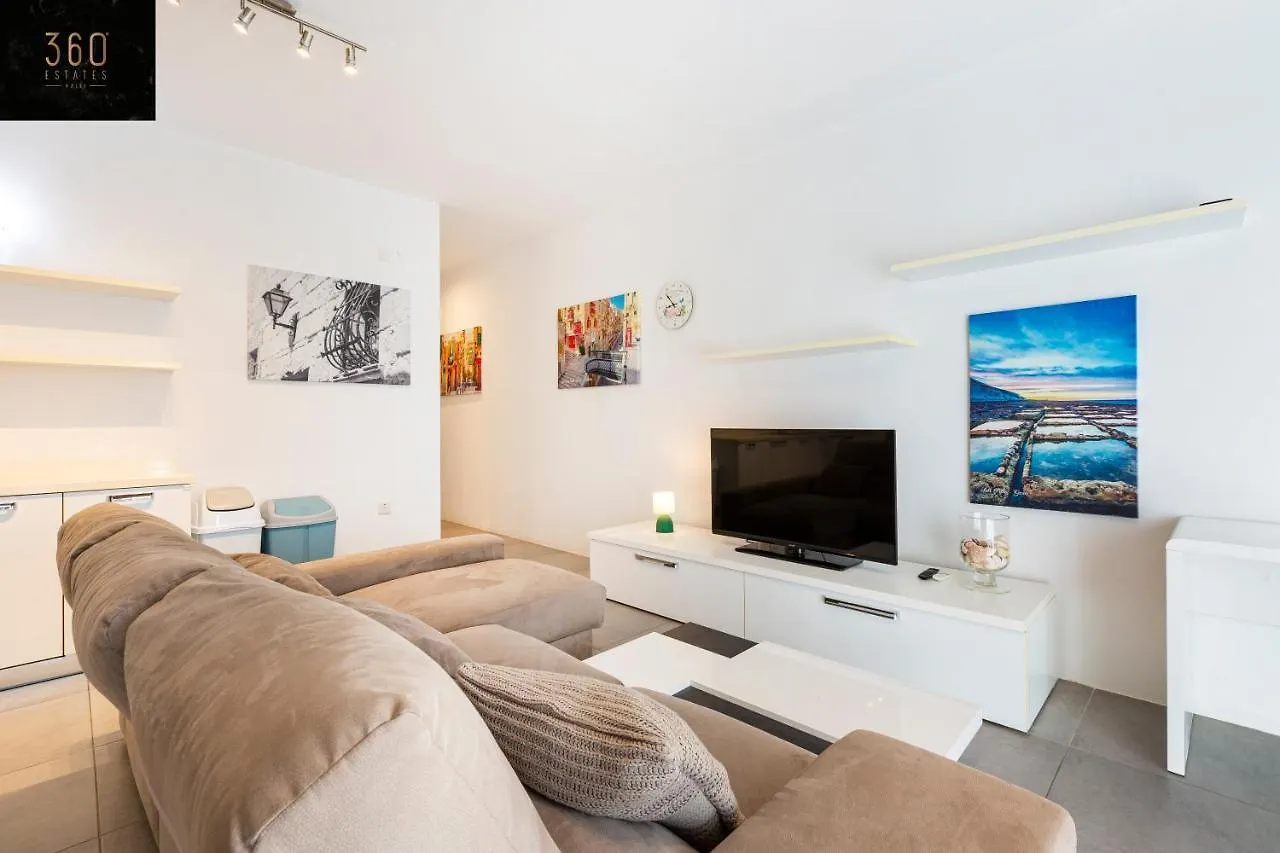 Sunny & Beautiful Views, Amazing Design & Terrace By 360 Estates Apartment Lija 0*,  Malta