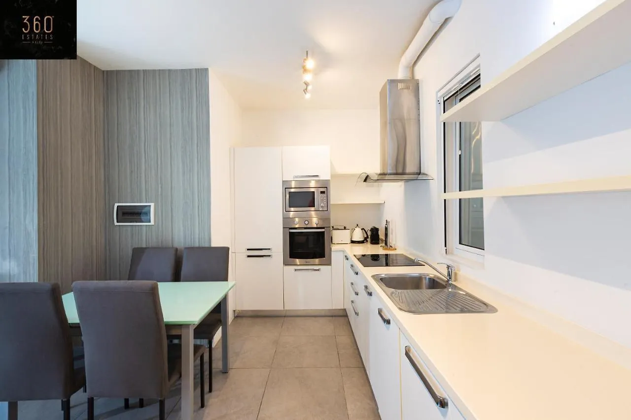Sunny & Beautiful Views, Amazing Design & Terrace By 360 Estates Apartment Lija Malta