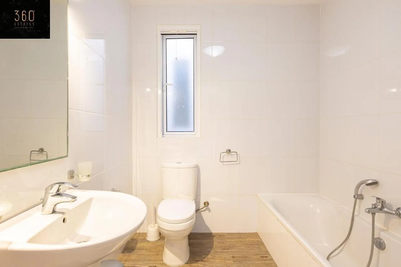 Sunny & Beautiful Views, Amazing Design & Terrace By 360 Estates Apartment Lija